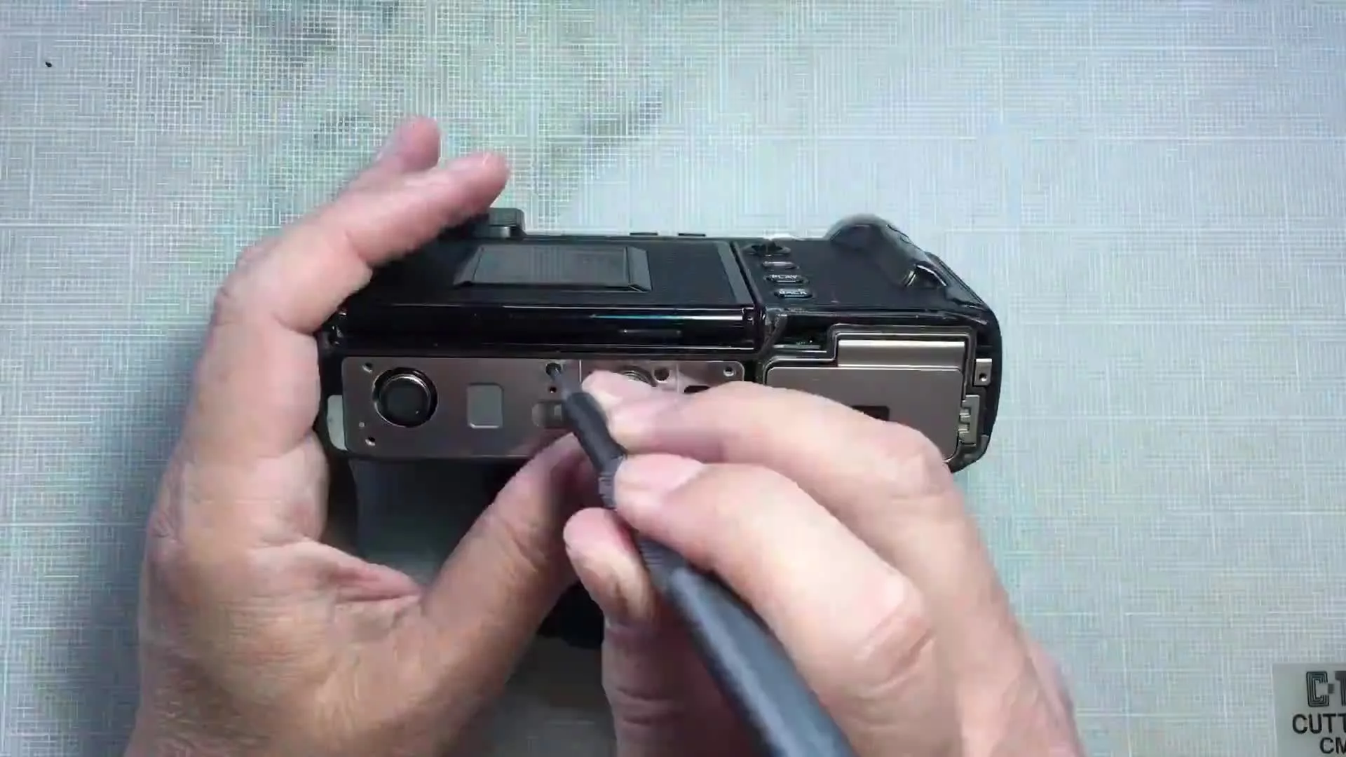 Fixing the Fujifilm X-Pro3 Display Failure — jonas yip photography