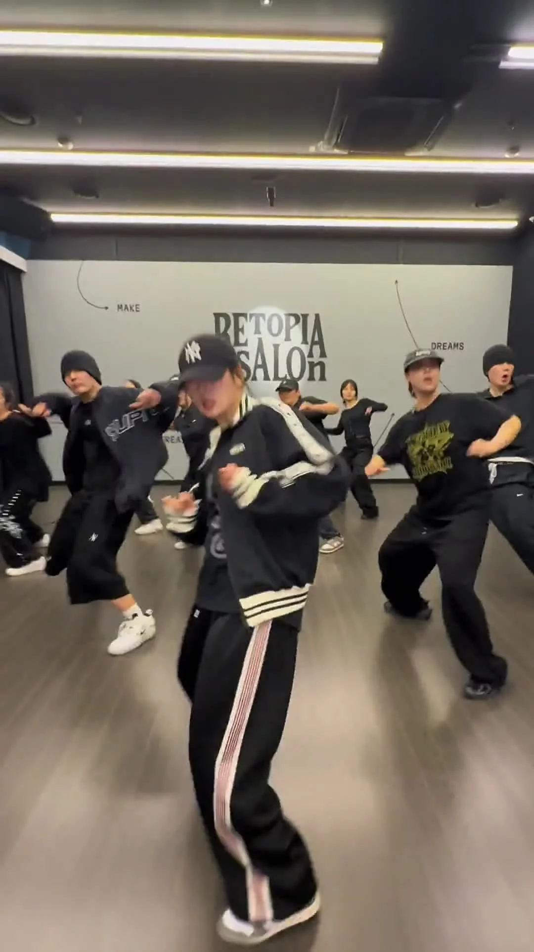 2025 K-POP ACADEMY with RETOPIA SALON — Korean Cultural Center New