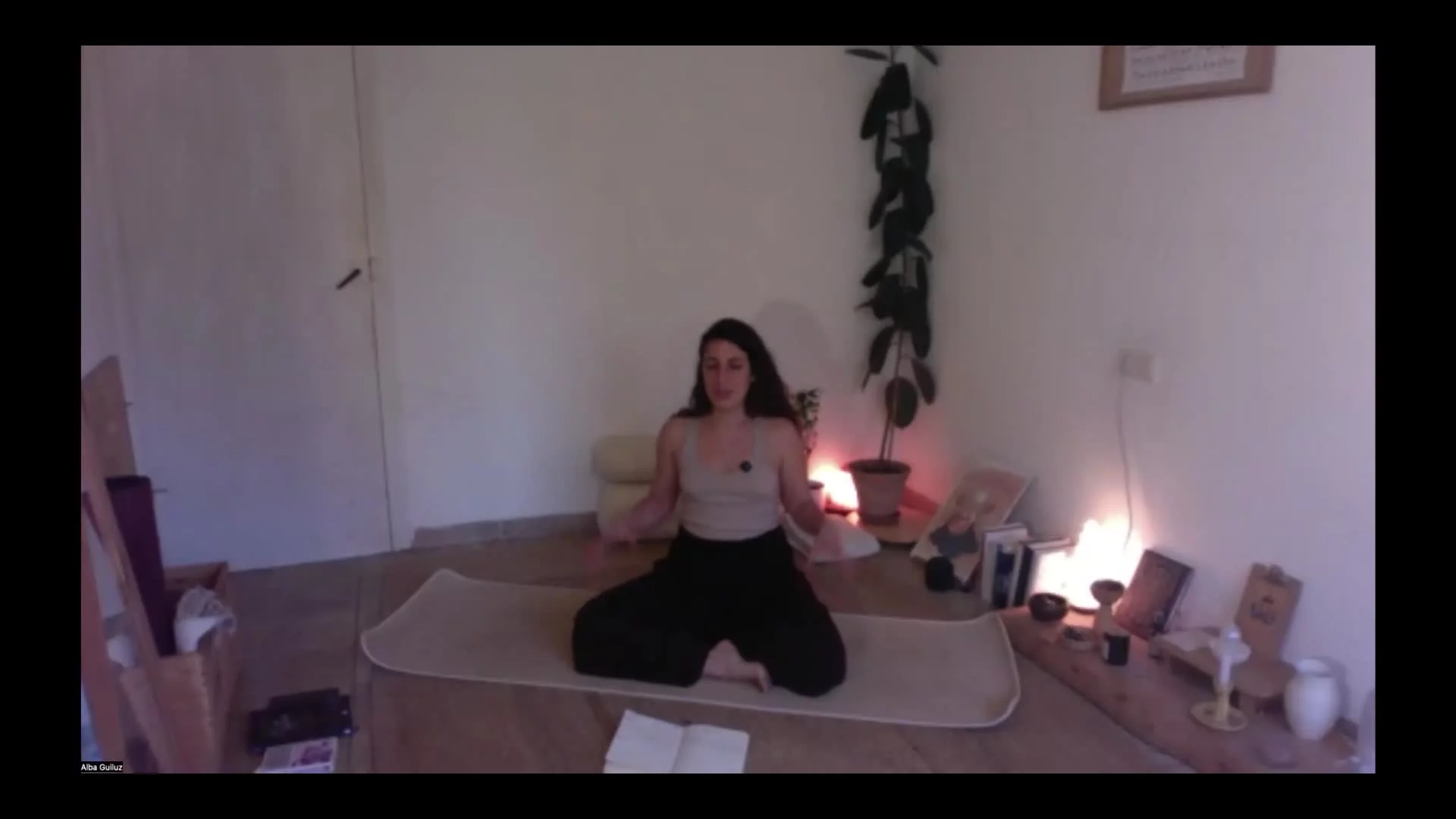 Luna llena y eclipse Piscis - yin yoga y yoga nidra
