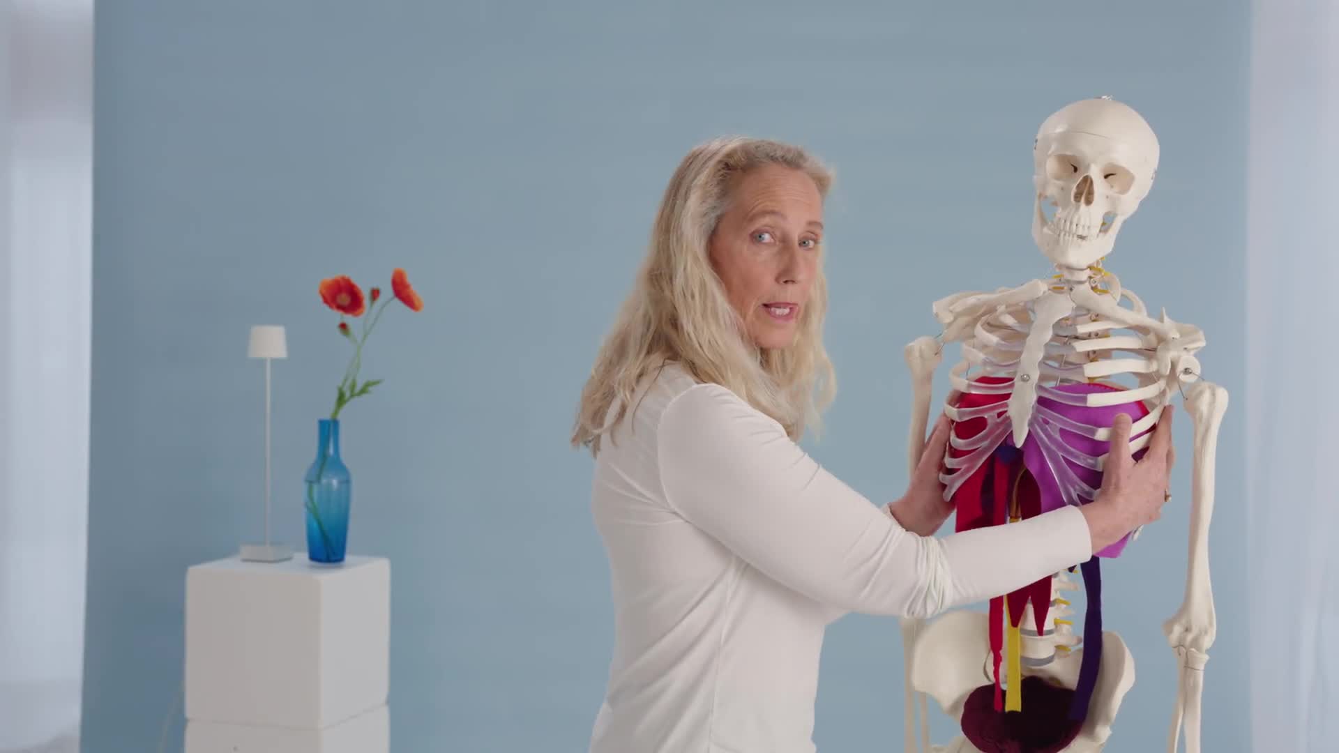 24 Basis C — Den Brustkorb flexibel machen für die Quallenatmung