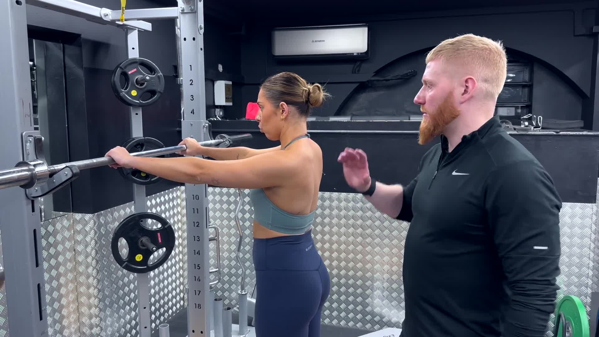 Setting Up to Overhead Press