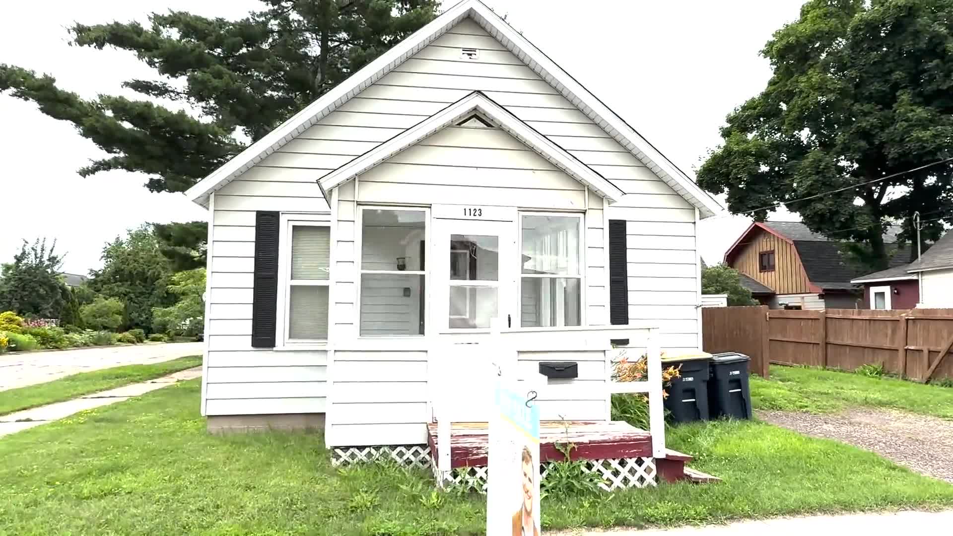 Related Video Item Thumbnail