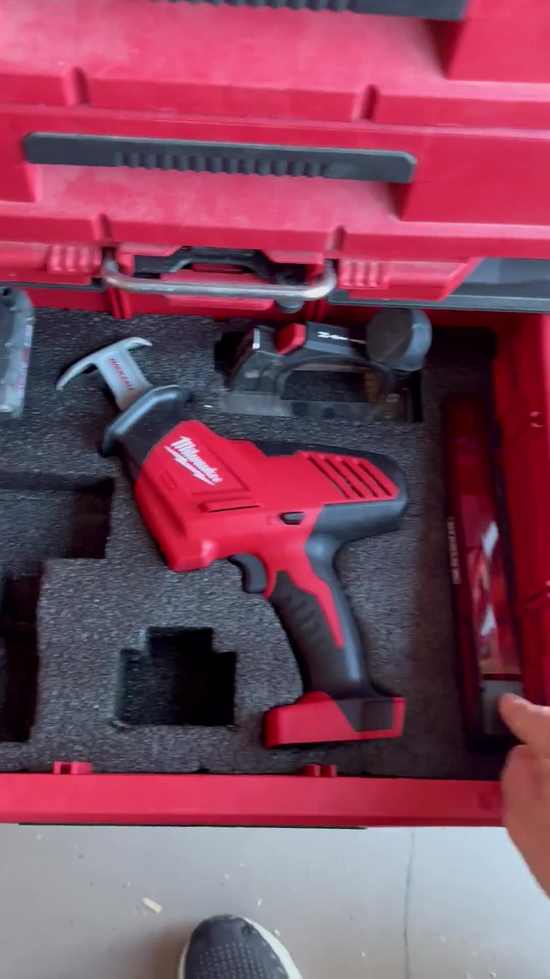 The Milwaukee 2719-20 M18 FUEL HACKZALL is the fastest cutting and