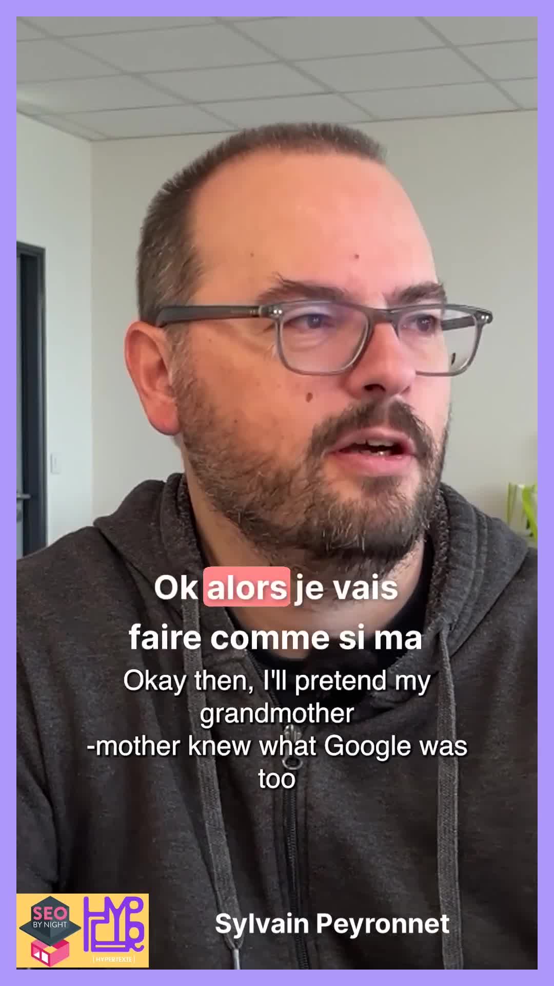 Sylvain Peyronnet explique son métier à sa grand-mère.