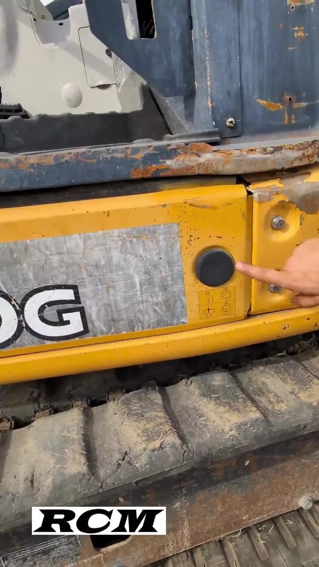 Why does the hydraulic cylinder only go one direction?