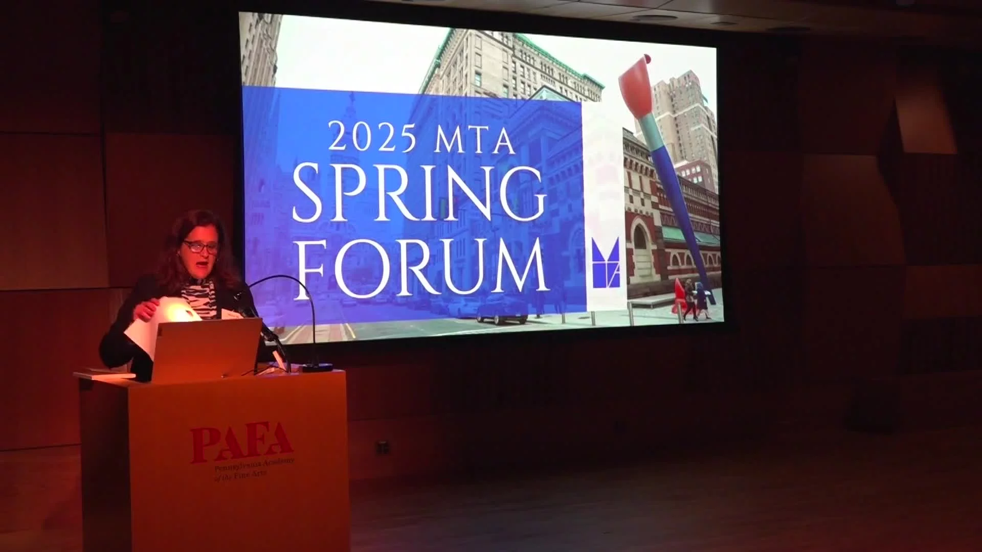 Leadership Transitions in Museums