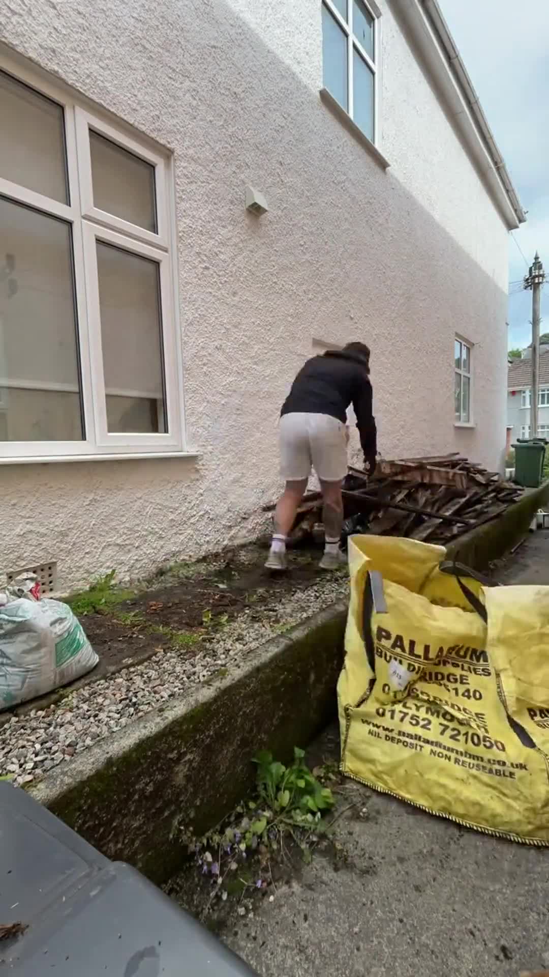 Related Video Item Thumbnail