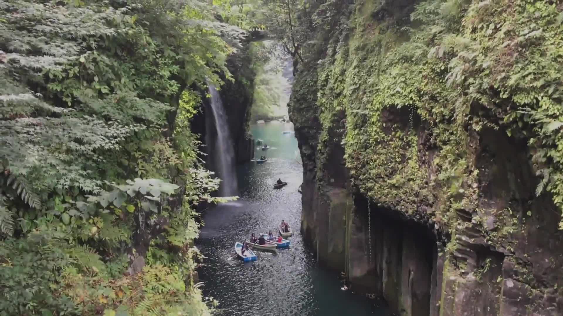 Hot Springs, Fukuoka Ramen, Rafting, and more await in Kyushu
