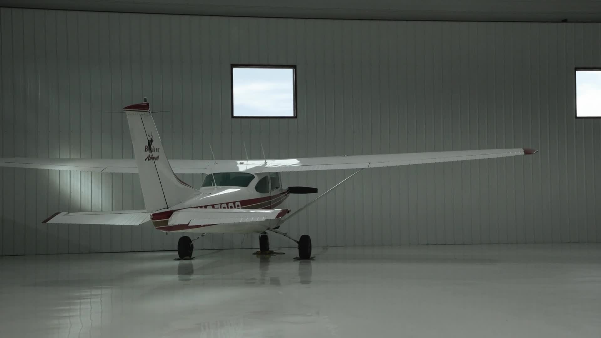 Cessna 182