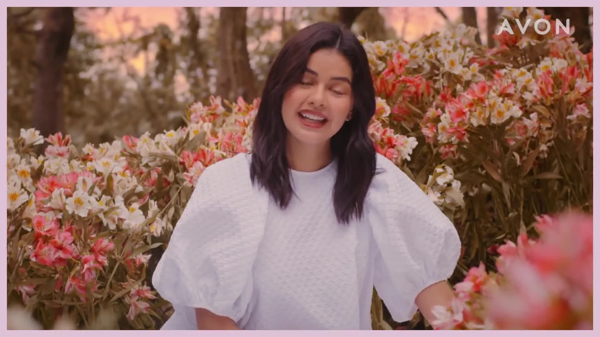  Add description for Avon here and view count 