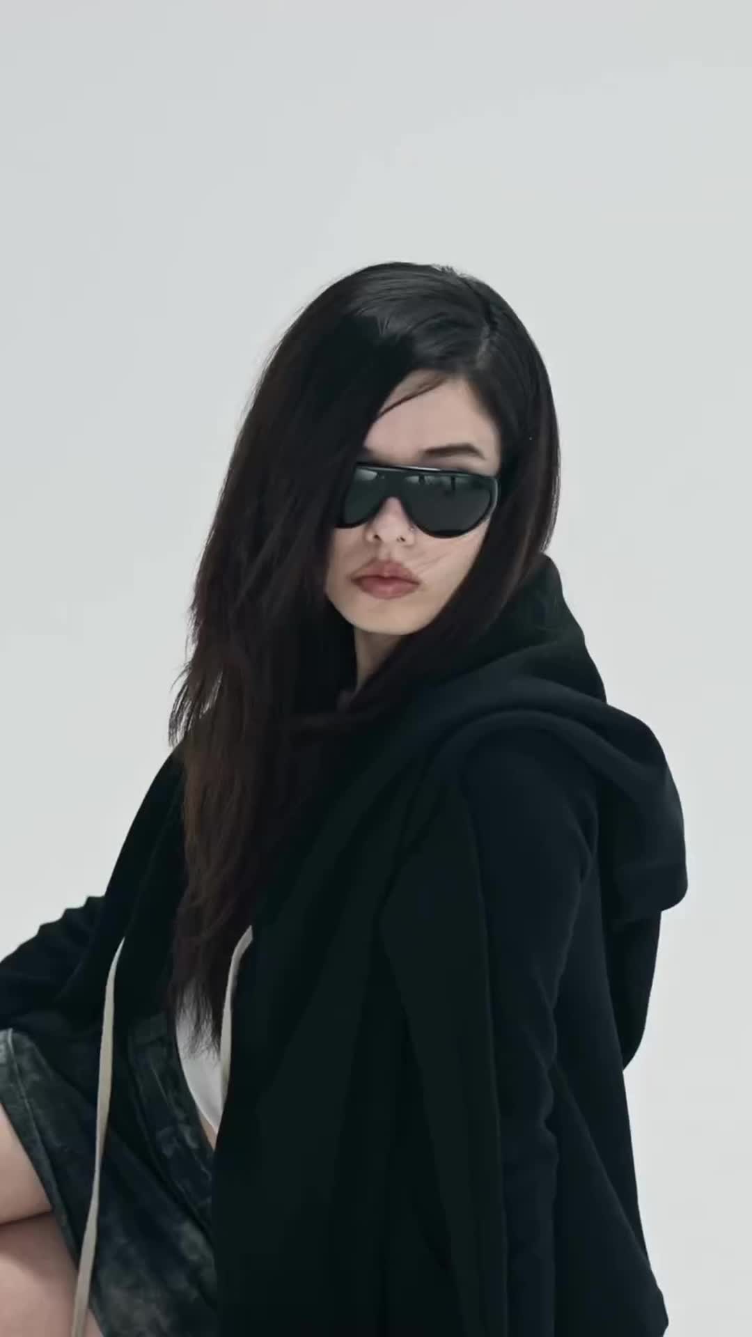 iheartluster - mgna crrta - 2025